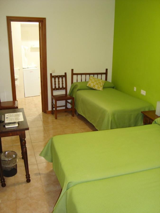 Hostal Duran Алора Екстериор снимка